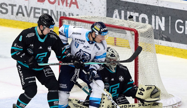 Tygři nezvládli ani druhý domácí zápas play-off. S Karlovými Vary prohráli 1:3