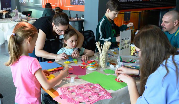 V dukovanské elektrárně v sobotu lidé oslaví Velikonoce. Třeba malováním kraslic