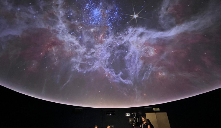 Jediné planetárium v Libereckém kraji dosluhuje. iQLANDIA hledá miliony, nabízí zážitky
