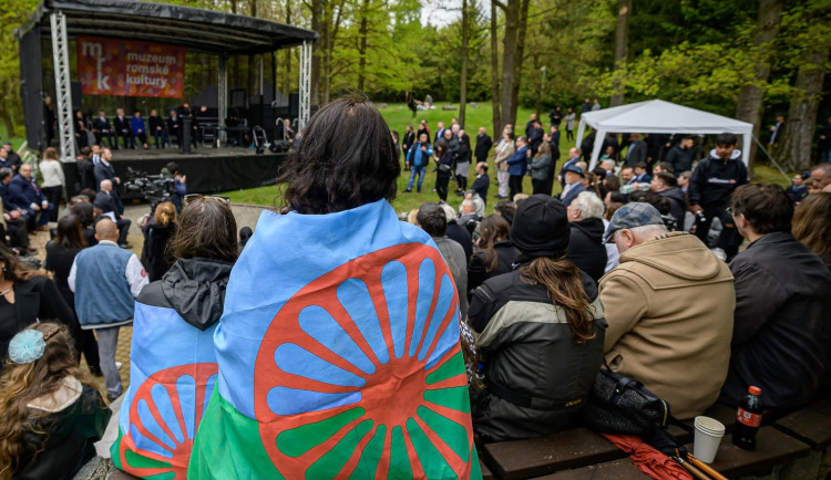 Mezinárodní den Romů připomíná přetrvávající předsudky i bolestivou historii