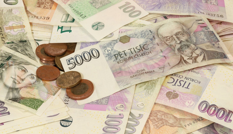 HDP Česka ve 2. čtvrtletí vzrostl meziročně o 2,0 %